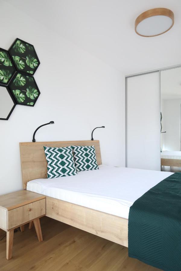 Apartament Szmaragdowy Platan Kolobrzeg Bagian luar foto